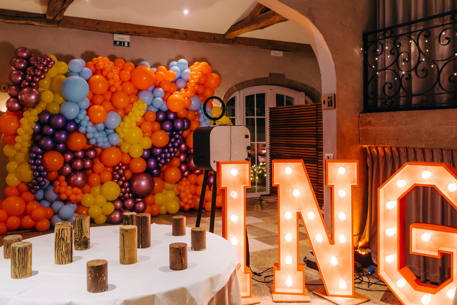 Off the Wall | The Art and Business of Balloon Walls